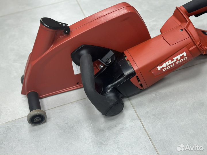 Отрезная машина Hilti DCH 300