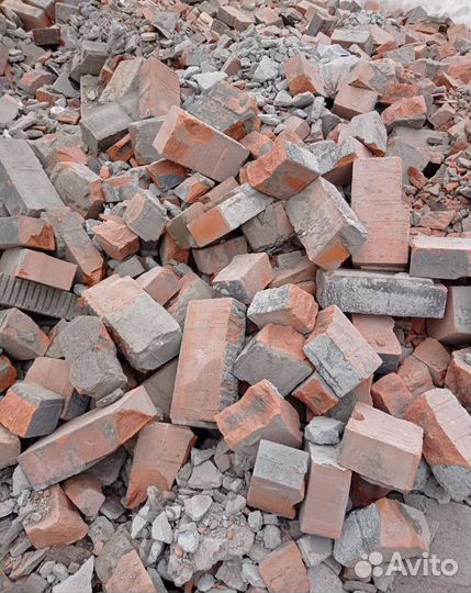 Отдам бой кирпича бесплатно