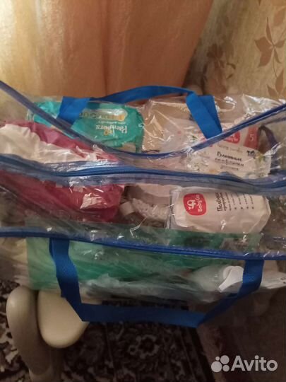 Сумка в роддом новая