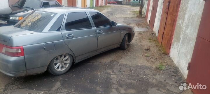 Авто в разборе 2110
