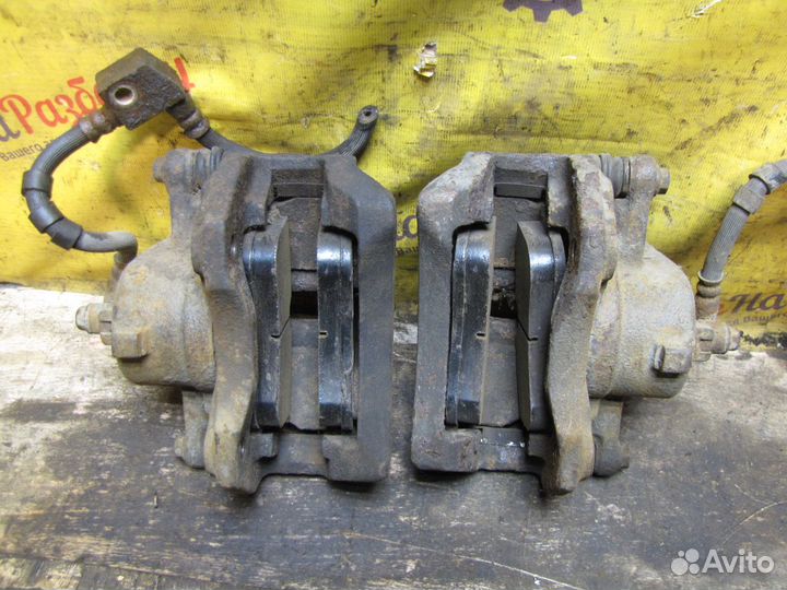 Суппорты передние Nissan Primera P10