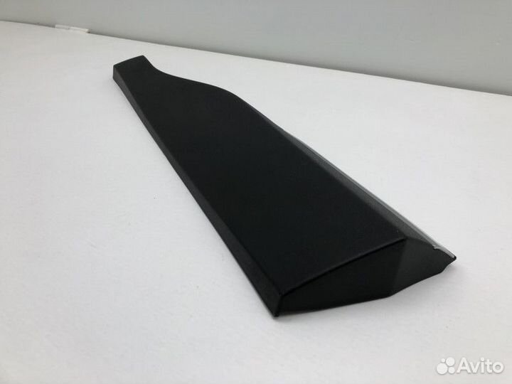 Молдинг задней правой двери Nissan Murano 3 (Z52)