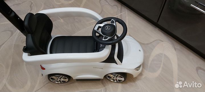 Машинка каталка толокар