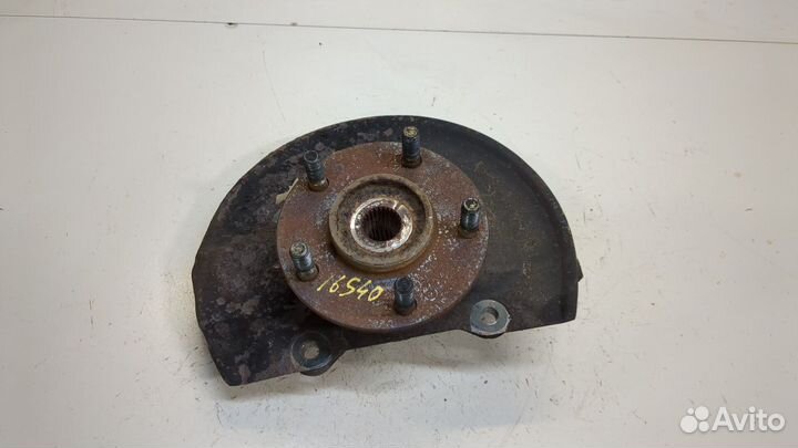 Ступица (кулак, цапфа) Mitsubishi Outlander, 2004