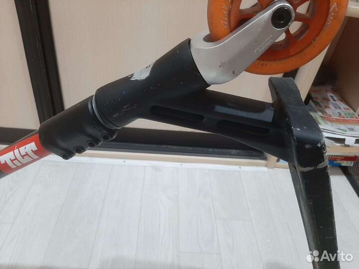 Трюковой самокат (street custom)