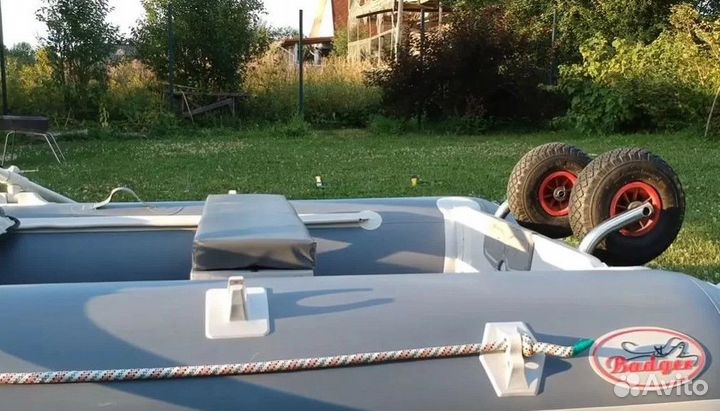 Лодка пвх badger FL 330
