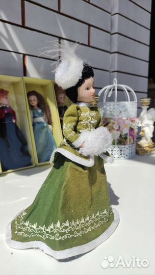 Коллекция фарфоровых кукол Дамы эпохи