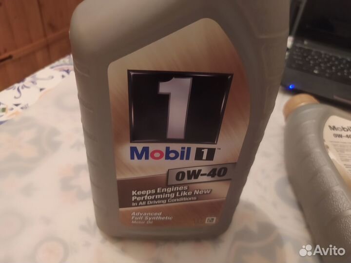 Моторное масло Mobil 1 0W-40