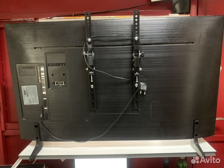 Телевизор Samsung Ue43Nu7097