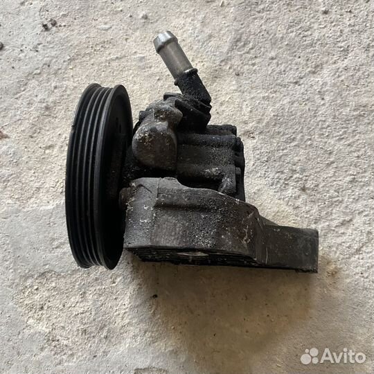 Насос гидроусилителя BMW E87 E90 M47 20d