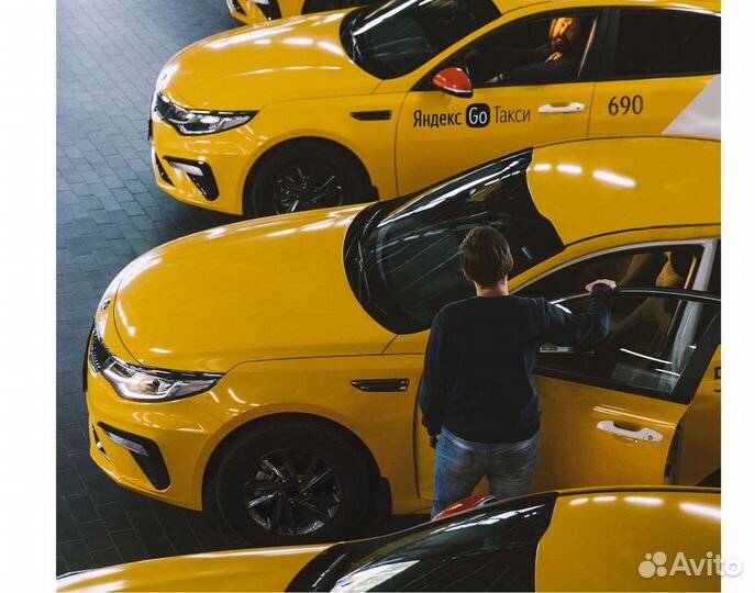 Работа женским водителем в таакси