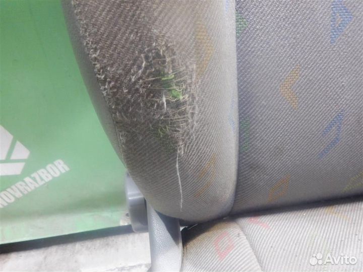 Сиденья комплект Фольксваген Кадди Кэдди 3