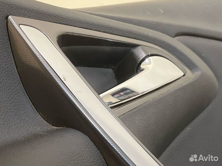 Обшивка двери передняя правая Opel Astra 68 A16XER