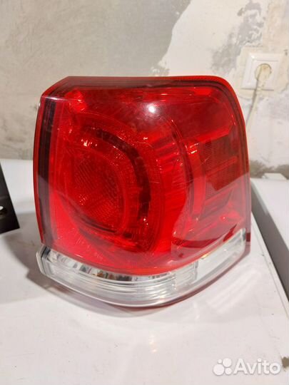 Задние фонари toyota lc 200