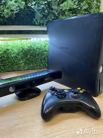 Xbox 360 с кинектом