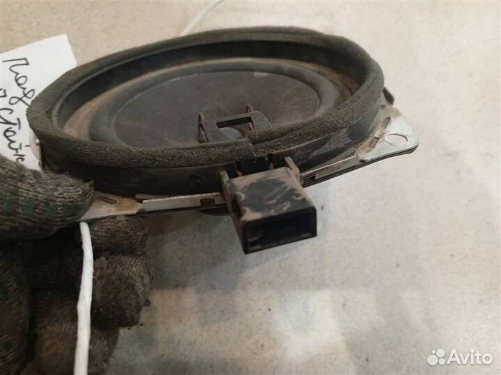 Динамик Mitsubishi Pajero iO 1998-2007