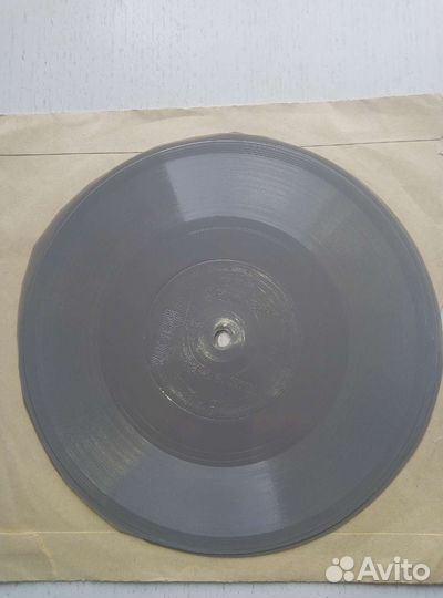 Пластинка Обухова Н. А. 1976