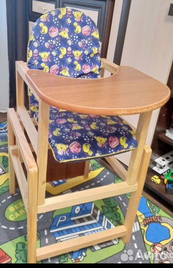 Стульчик для кормления