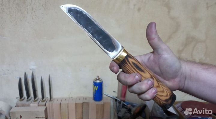 Нож кованый ручной работы