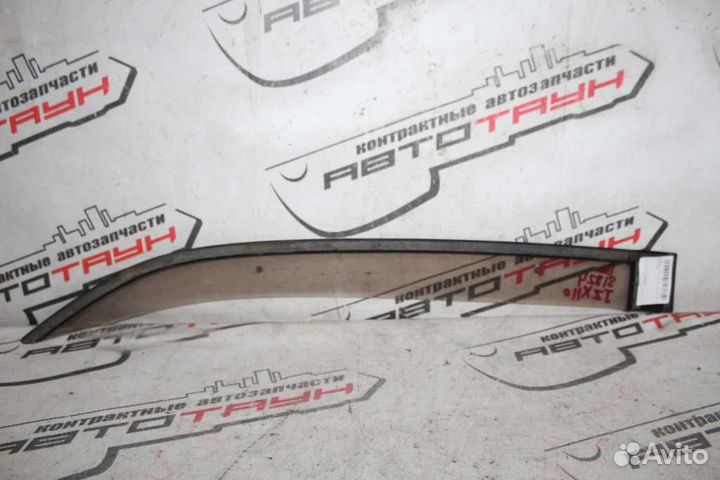 Ветровик toyota verossa GX110 GX115 JZX110 B L