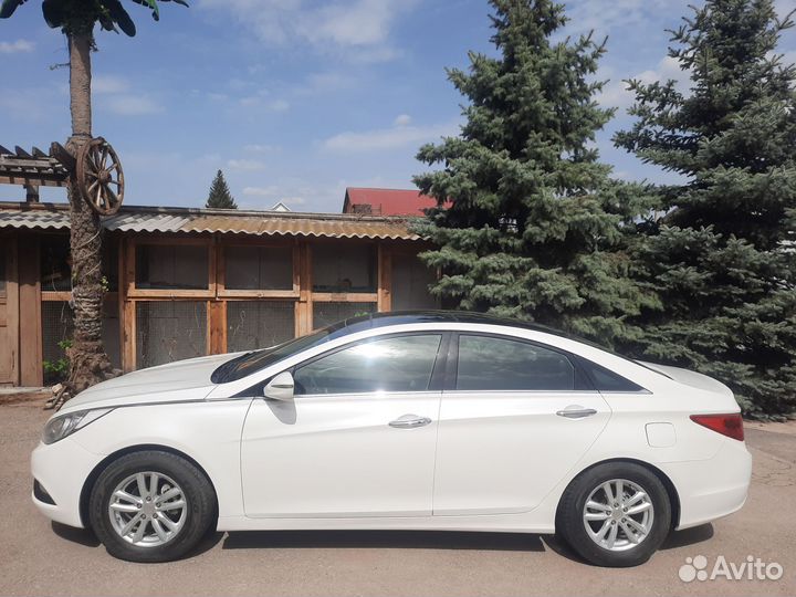 Hyundai Sonata 2.0 AT, 2012, 126 000 км