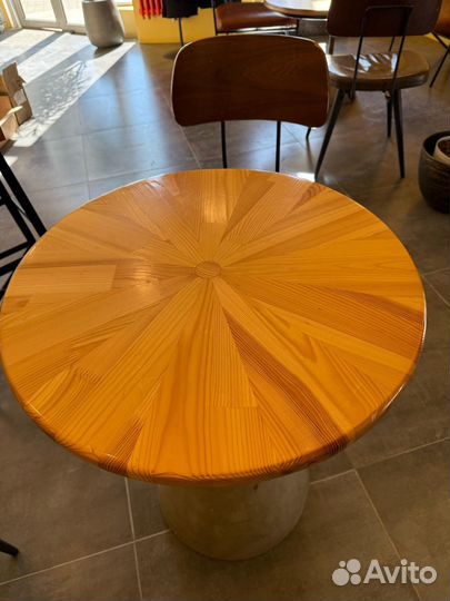 Стол дизайнерский из лиственницы