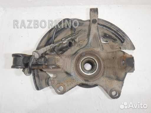 Кулак передний правый Рено