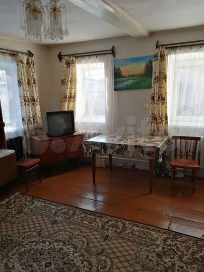 Дом 50 м² на участке 5 сот.