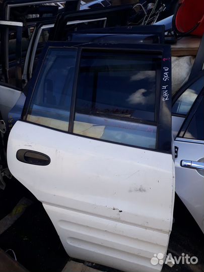 Дверь Toyota Rav 4 SXA11