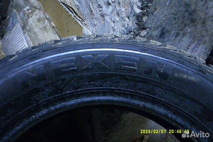 Nexen Winguard WinSpike WH62 215/60 R17