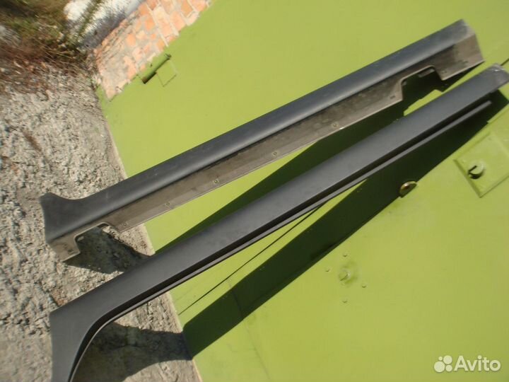 Туксон Накладка порога Левая ix35 Tucson LM 09-1