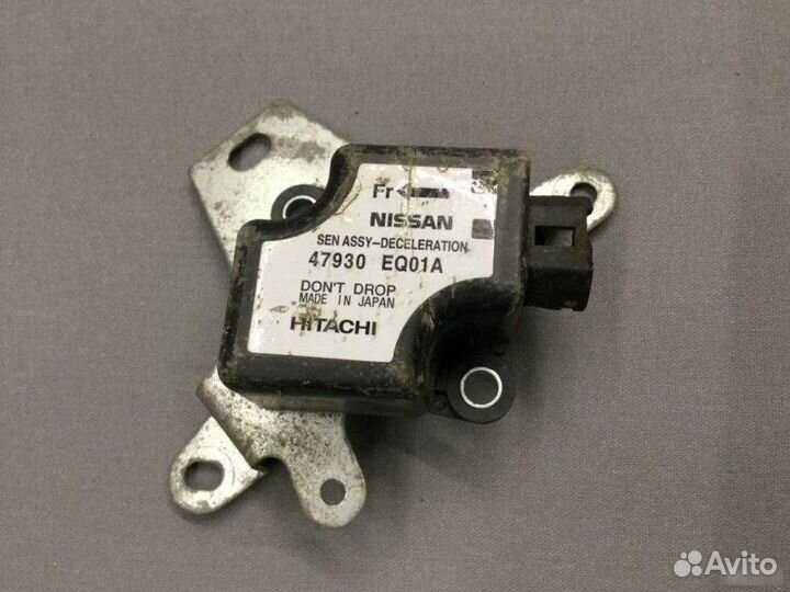 Датчик ускорения Nissan X-Trail T30 2001-2006
