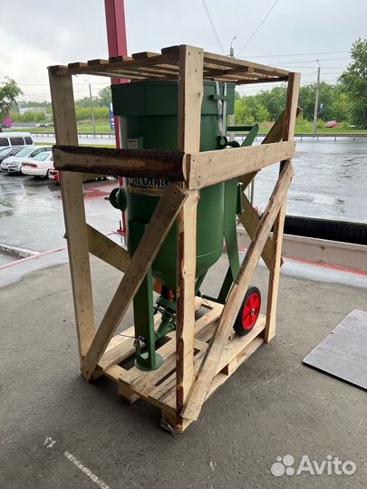 Пескоструйный аппарат