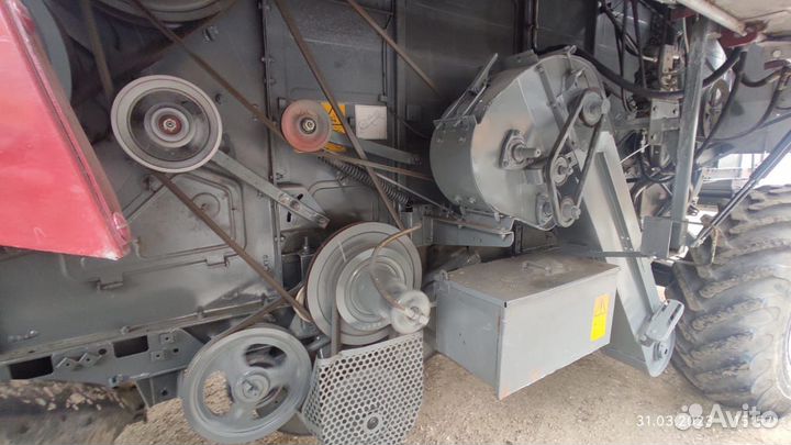 Комбайн Ростсельмаш Vector 410, 2010