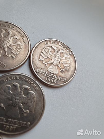 Монета 5 рублей с браком