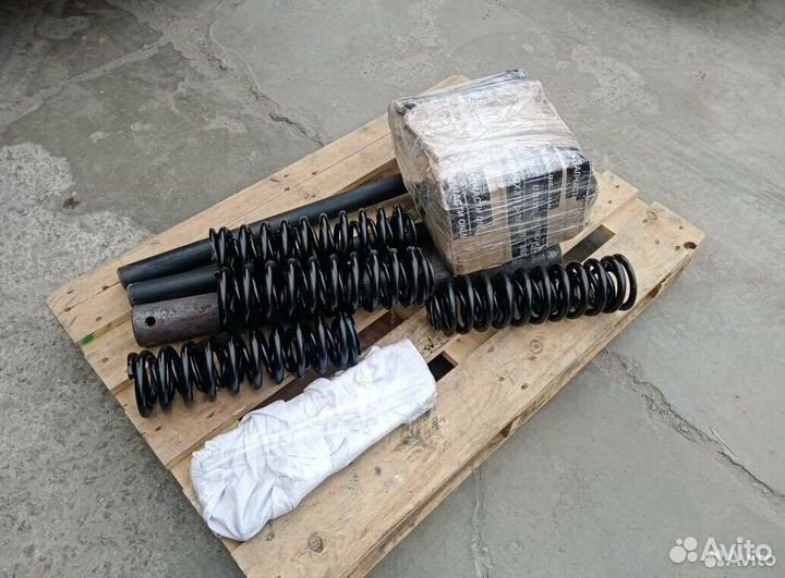 Механизм подъема опускания трапа чмзап