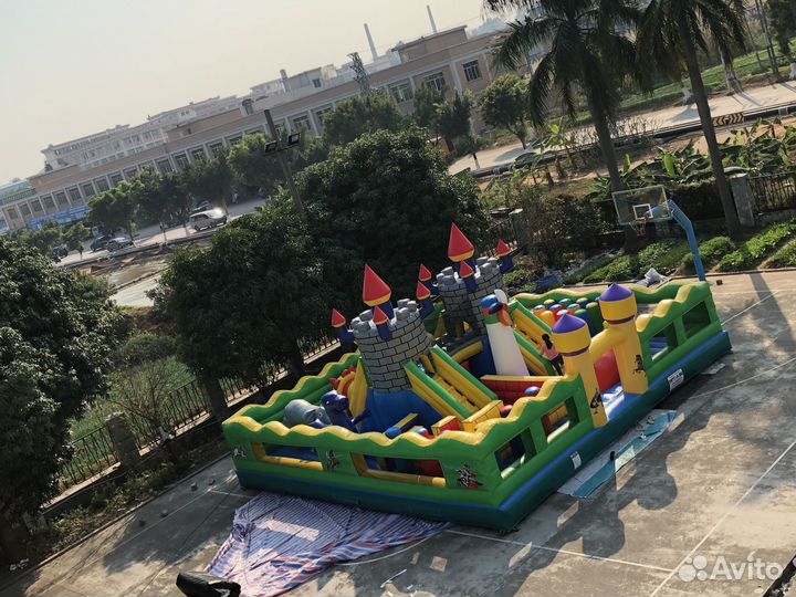 Батут надувной