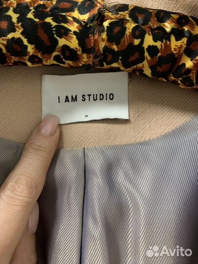 Пальто I am studio m