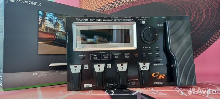 Гитарный синтезатор Roland GR 55