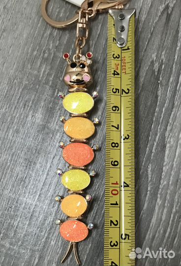 Гусеница брелок яркая красивая с щечками