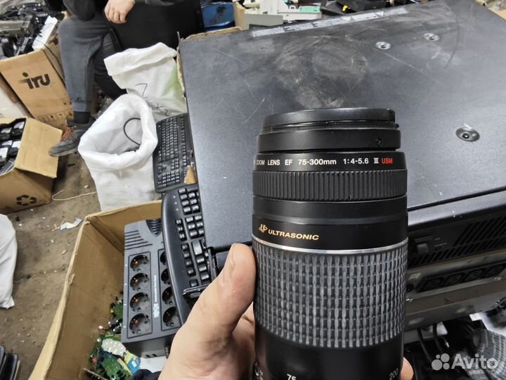 Зеркальный фотоаппарат canon eos 1100d