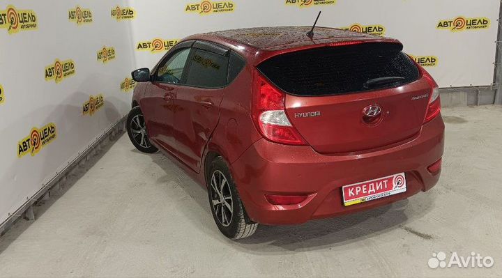 Hyundai Solaris 1.4 МТ, 2011, 214 800 км