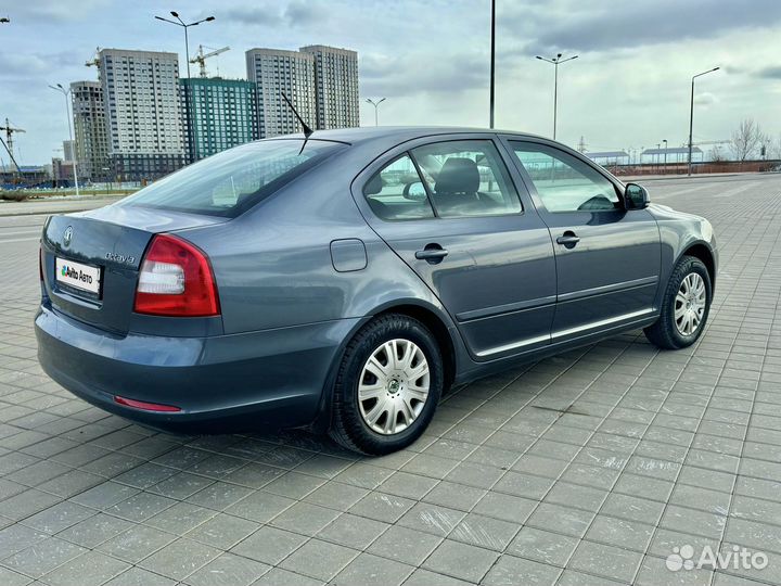 Skoda Octavia 1.6 AT, 2011, 135 000 км