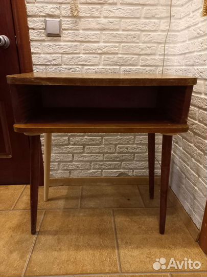 Консоль тумбочка для телевизора