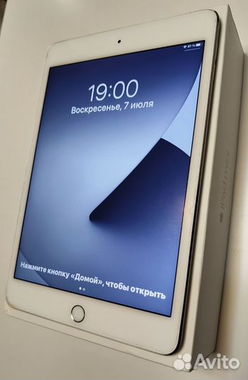 iPad mini 4 Wi-Fi 16 gb