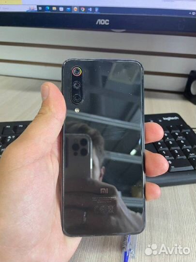 Xiaomi Mi9 SE 128Gb Ram 6Gb на запчасти