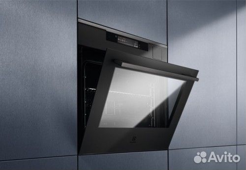 Электрический духовой шкаф Electrolux koaas 31 WT Новый