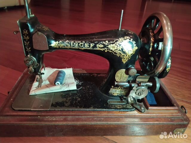 Продам швейную машинку Singer в рабочем состоянии