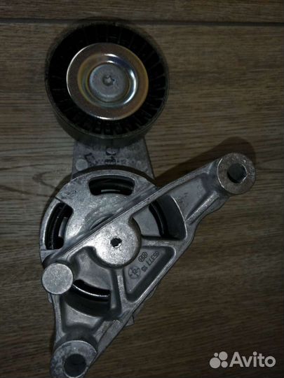 Натяжитель ремня VW, Audi, Skoda