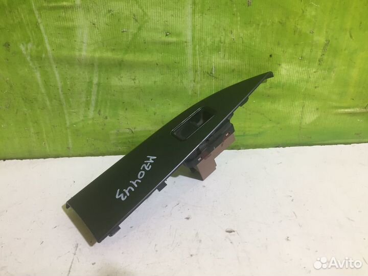 Кнопка блок кнопок Mazda GP9A685L6 GP9G66380